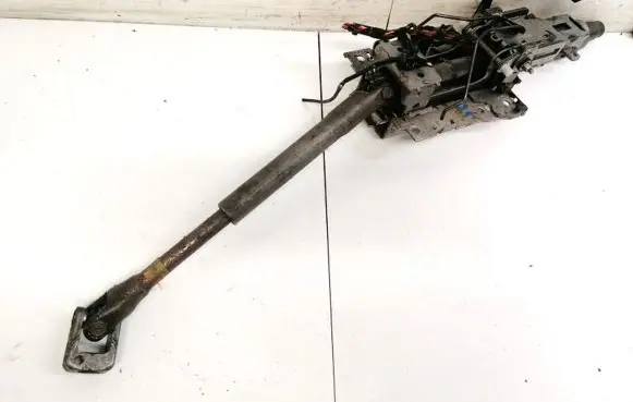 Volkswagen Touran I Steering wheel axle