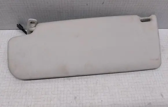 Volkswagen PASSAT B5.5 Sun visor 6X0857552