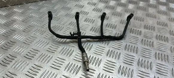 Fuel return line/hose