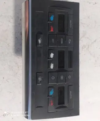Audi A4 S4 B6 8E 8H Climate control unit 8E0820043H 0482437