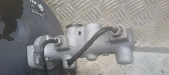 Skoda Fabia Mk1 (6Y) Master brake cylinder