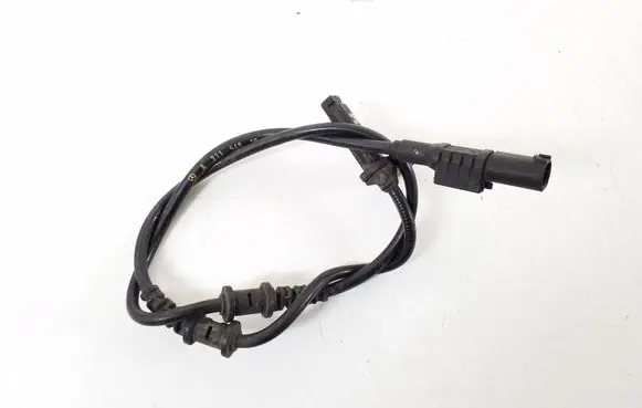 Mercedes-Benz E W211 ABS brake wheel speed sensor A2115402917