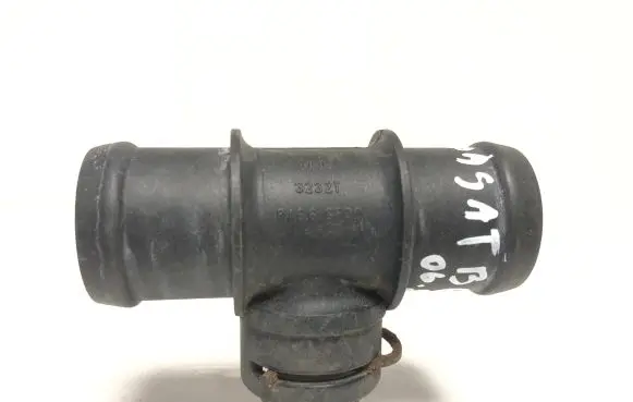 Volkswagen PASSAT B6 Coolant radiator PA66GF30 3232T