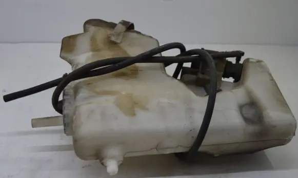 Mercedes-Benz E W211 Windshield washer fluid reservoir/tank 2118601360