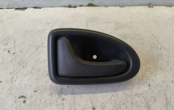 Opel Vivaro Front door interior handle 8200028994 89035201 7035201