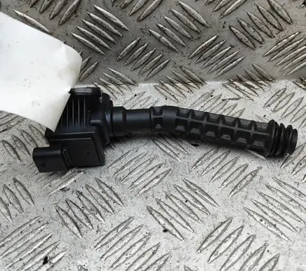 Volvo XC90 High voltage ignition coil 32140176