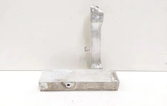 BMW 5 F10 F11 Bottom radiator support slam panel 715887405 7158874