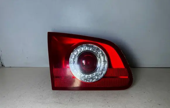 Volkswagen PASSAT B6 Tailgate rear/tail lights 3C9945093