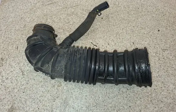 Hyundai ix35 Turbo air intake inlet pipe/hose 281382Y300 1241