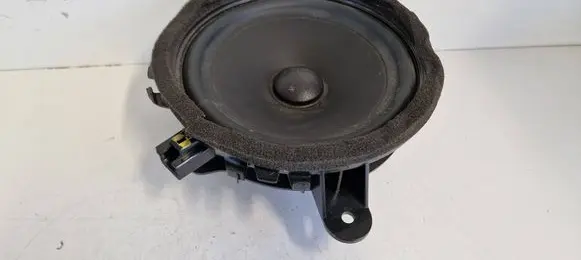 Volvo S60 Rear door speaker 8676891 12W39H0051 41016403
