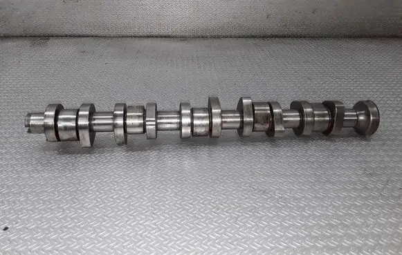 Volkswagen Touareg I Camshaft 