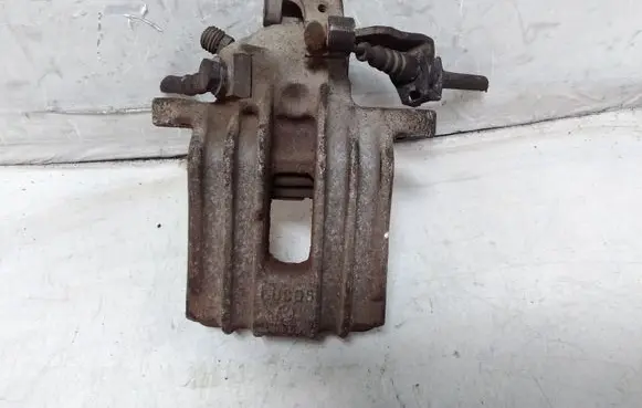 Skoda Roomster (5J) Rear brake caliper