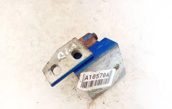 Peugeot Partner Front door upper hinge 
