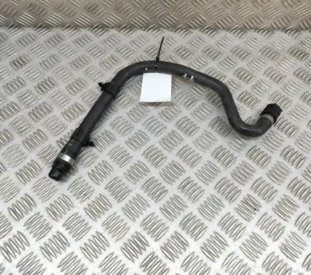 BMW i4 Engine coolant pipe/hose