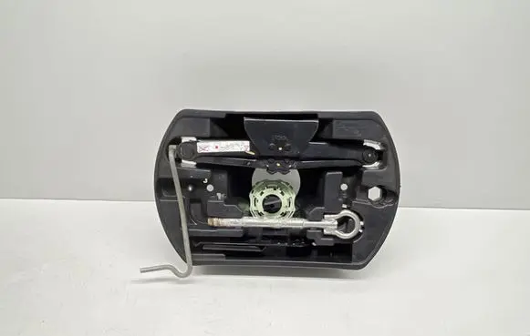 Peugeot 308 Tool set 9805820580