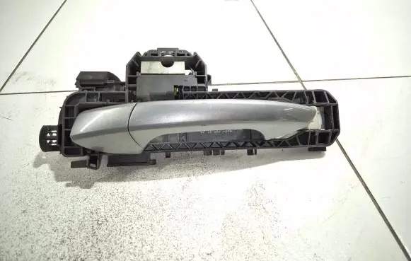 Mercedes-Benz ML W166 Rear door exterior handle A2047602134