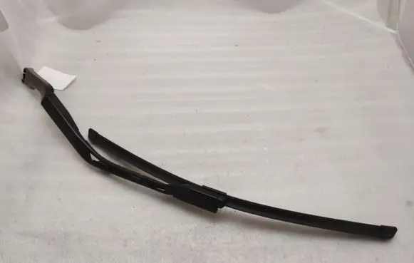 Volvo S90, V90 Windshield/front glass wiper blade 31440420