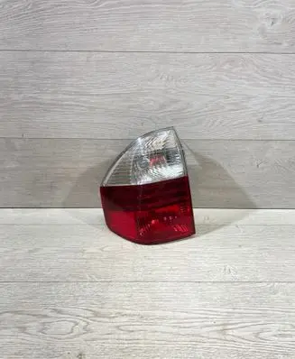 BMW X3 E83 Rear/tail lights 7162209
