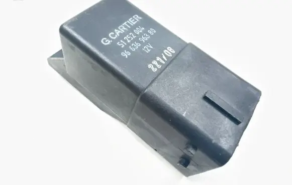 Citroen C4 I Picasso Glow plug pre-heat relay 9663696380 51252004