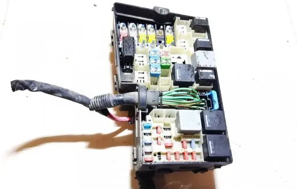 Ford Focus C-MAX Fuse box set 3m5t14a067bc 518804109