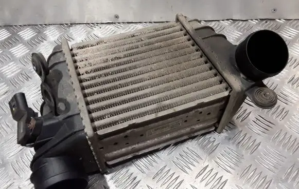 Audi TT Mk1 Intercooler radiator 8N0145803C