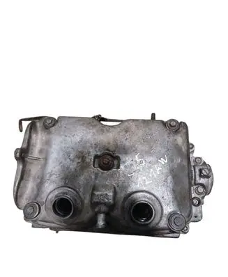 Subaru Legacy Engine head