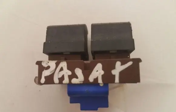 Volkswagen PASSAT B6 Fuel tank opening switch 3C0959903