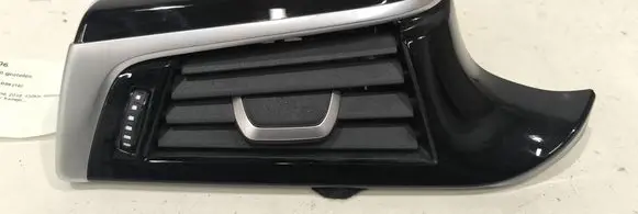 BMW 5 G30 G31 G38 Dashboard side air vent grill/cover trim 9329545
