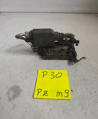 Citroen AX Front door lock 2389472