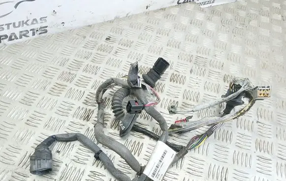 Volvo XC70 Rear door wiring loom 9452524