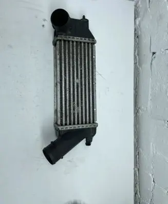 Citroen Xsara Picasso Intercooler radiator 66948 9636635380 9639027480