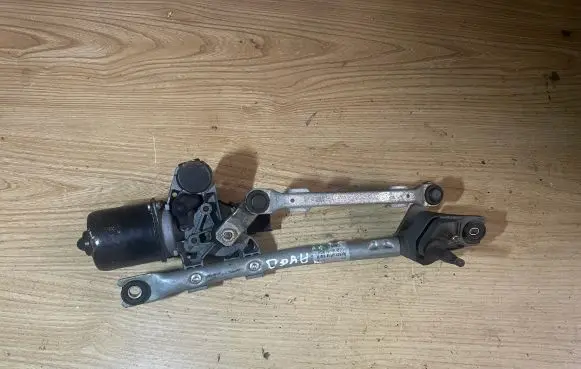 Front wiper linkage and motor