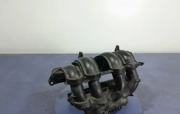 Ford Mondeo MK IV Intake manifold 4M5G9424CF