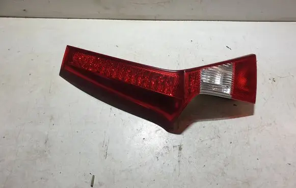 Volvo XC70 Tailgate rear/tail lights 16409A