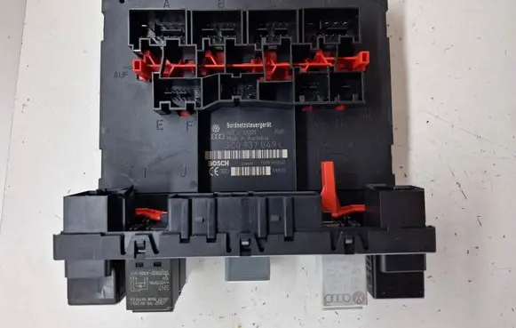 Volkswagen PASSAT B6 Comfort/convenience module 3C0937049L