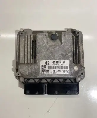 Volkswagen PASSAT B6 Engine control unit/module 03G906021AC 1039S12043 0281012719