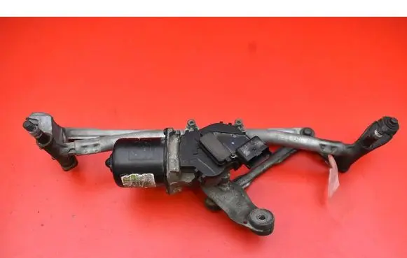 Front wiper linkage and motor