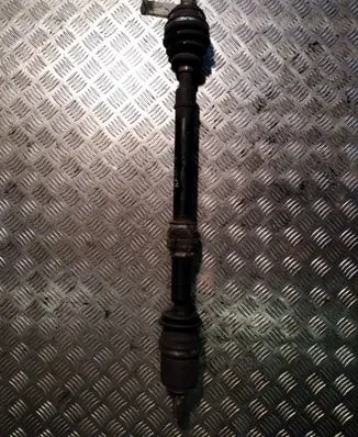 Nissan Almera Front driveshaft