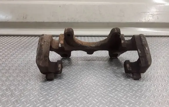 Opel Meriva B Front Brake Caliper Pad/Carrier 