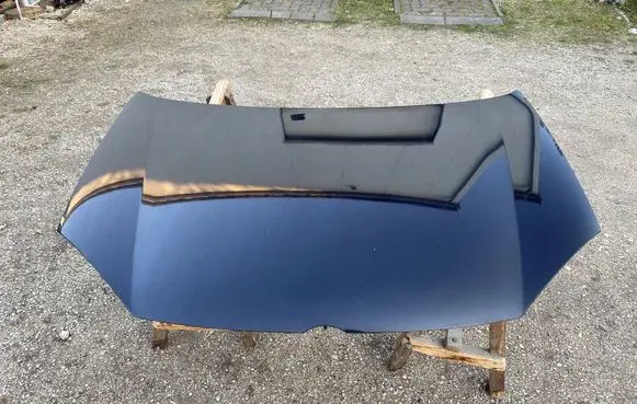 Volkswagen Golf V Engine bonnet/hood 1K0821155