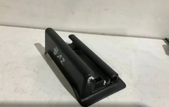 Mercedes-Benz E W211 Sliding door rail trim 2119190720