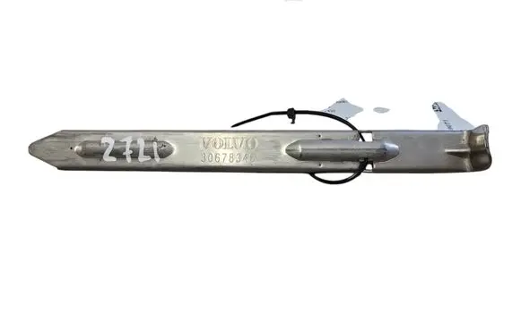 Headlight/headlamp mounting bracket