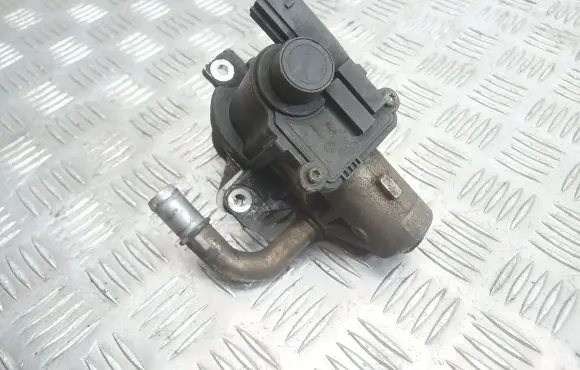 Nissan Qashqai+2 EGR valve