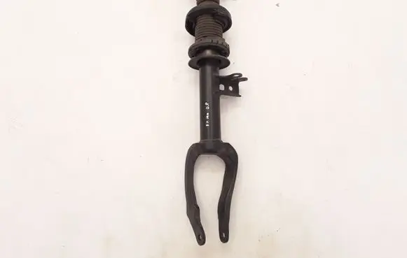 BMW 5 F10 F11 Front shock absorber/damper 6863664