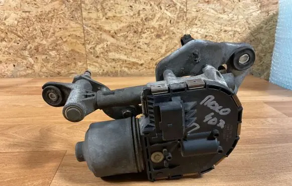 Peugeot 407 Wiper motor 9656859880