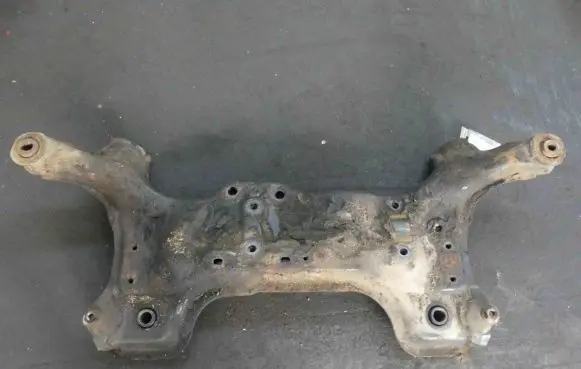 Toyota Avensis T220 Front axle beam IMPRK1190308