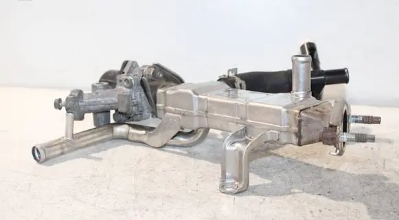 Toyota Prius (XW30) EGR valve cooler 2560137010 2562037110