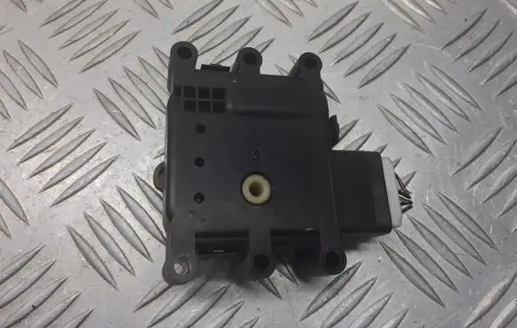 Mazda 3 I Air flap motor/actuator