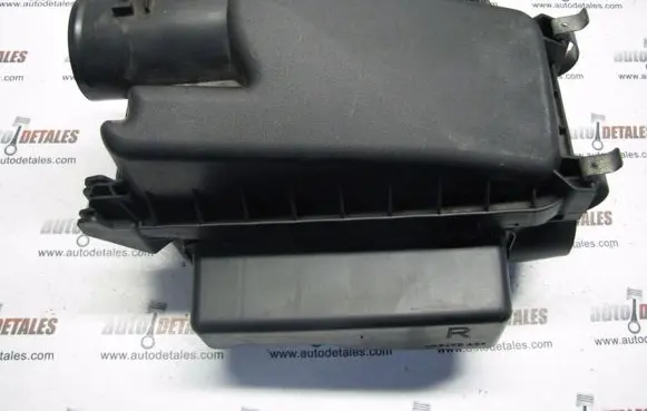 Toyota Yaris Air filter box 87096LS