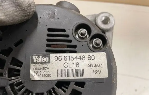 Citroen C4 I Generator/alternator 9661544880 2543457A 707015090